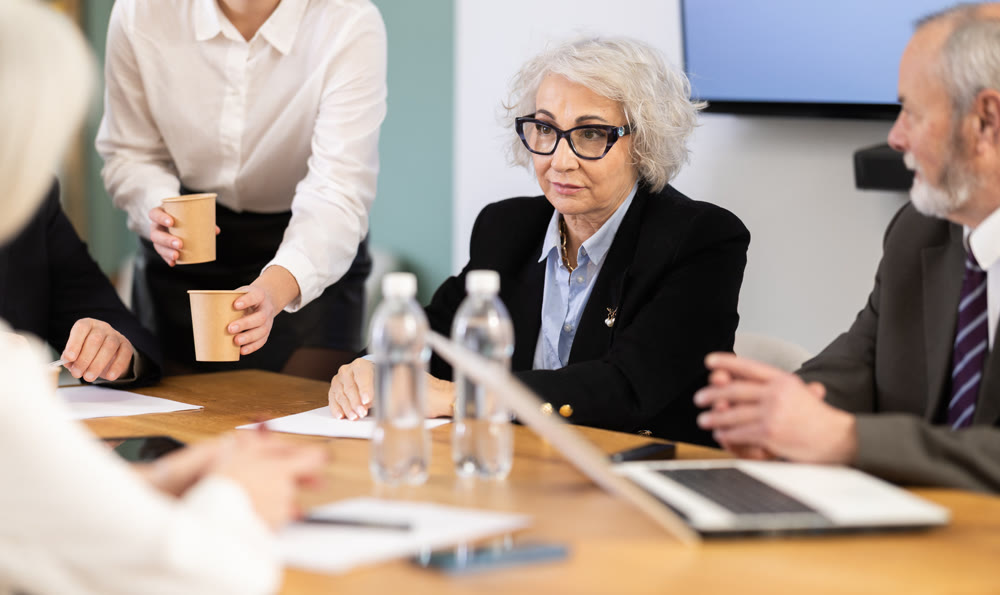Senior representatives of business community participate at round table talks