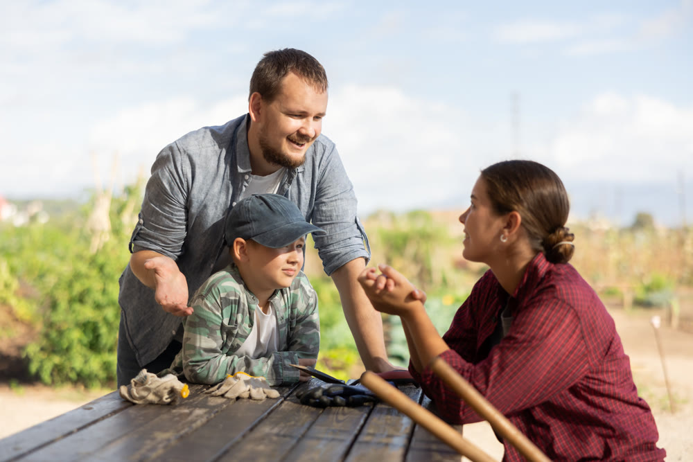 Family of farmers at the table