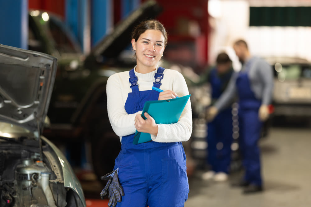 young woman worker invites to the services of a car service