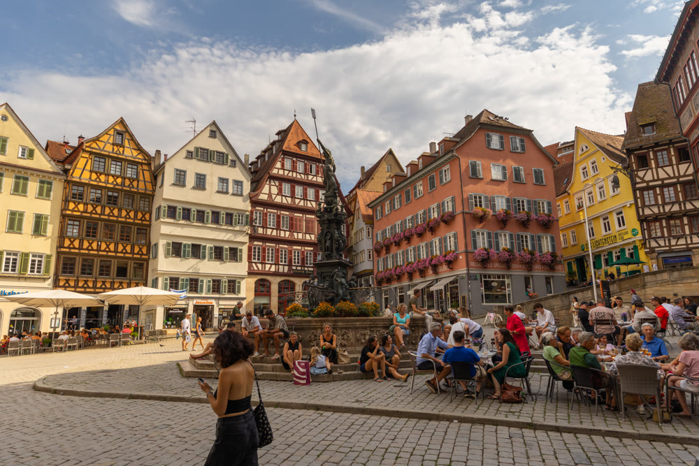  View of the historic city Tubingen and the market square